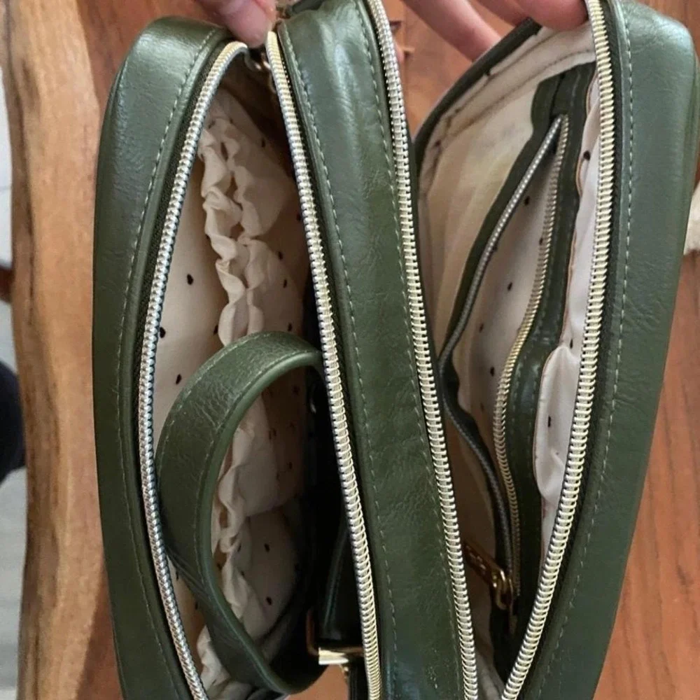 Itzy Ritzy Crossbody Green‎ Bag